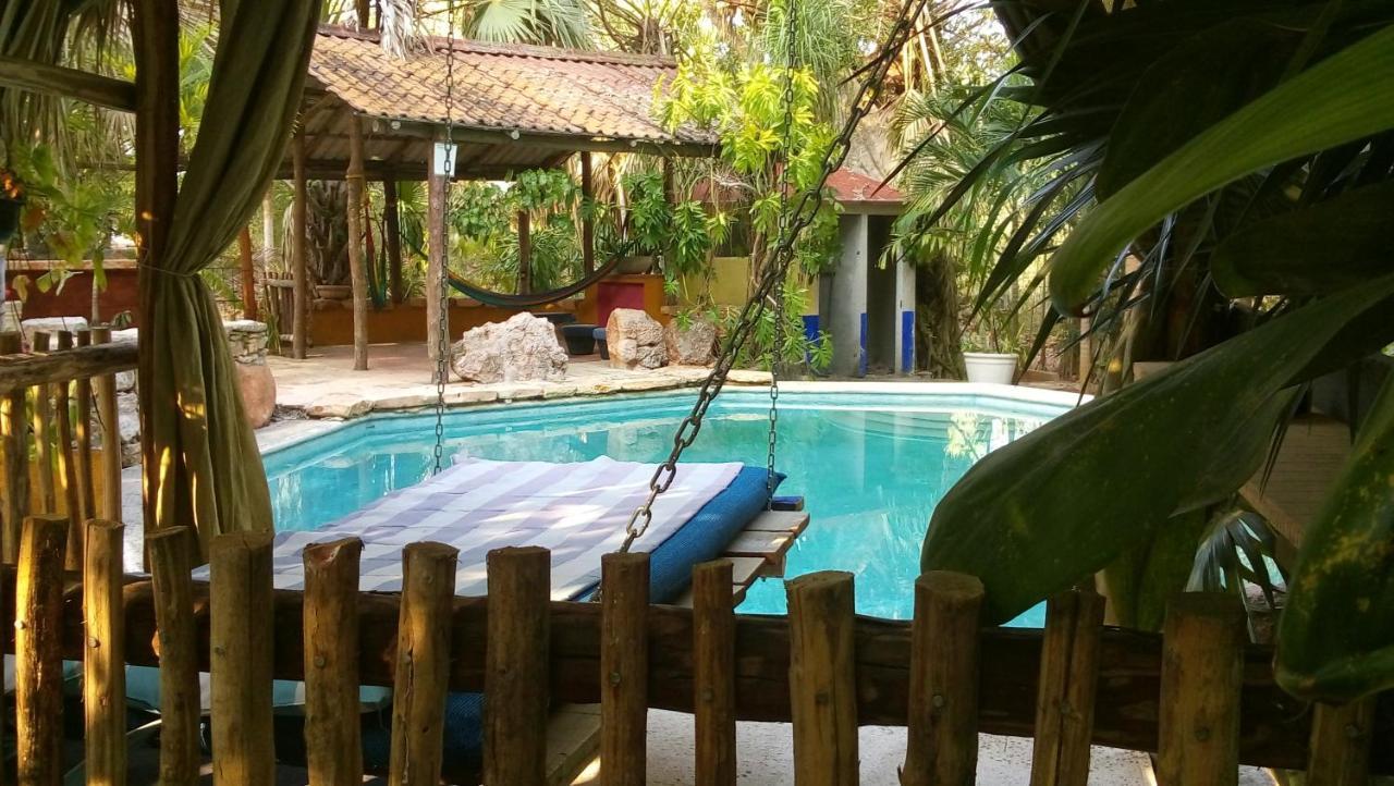 Posada El Jardin Ticul エクステリア 写真
